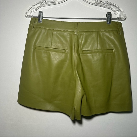 Rebecca Taylor High Waist Olive Faux Leather Shorts Size 4 - Picture 13 of 16